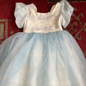Taylor Joelle cloud dress